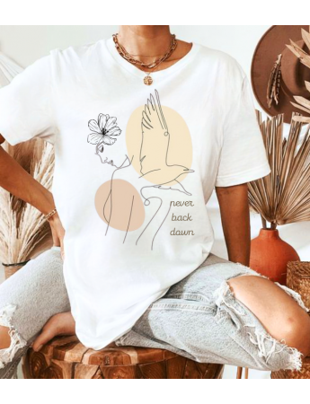 İllüstrasyon Women Kuş Baskılı Kadın Beyaz Tshirt Tişört