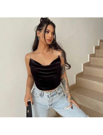 Kadın Taş Detay Askılı Kadife Kumaş Bluz Siyah
