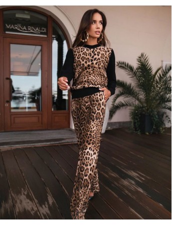 Kadın Uzun Kollu Bisiklet Yaka Leopar Desen Iki Iplik Kumaş Eşofman Takımı Leopar