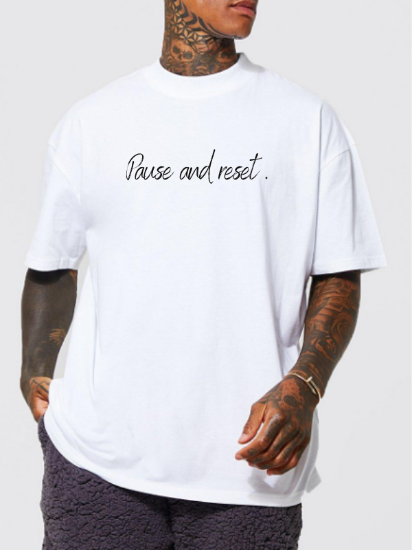 Pause And Reset Yazılı T-Shirt Beyaz…