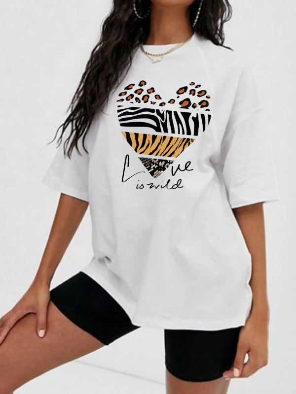 Leopar Love Baskılı Kadın Tişört Beyaz…