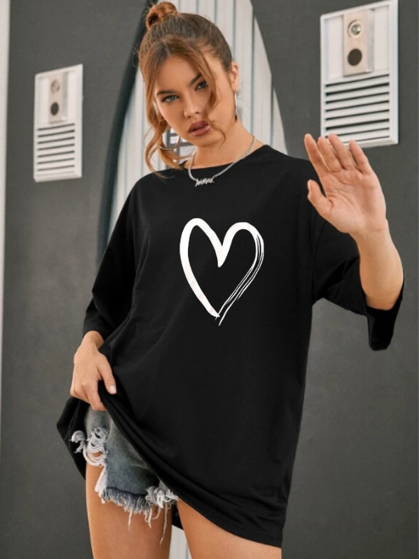 Kalp Baskılı Kadın T-Shirt Syah…