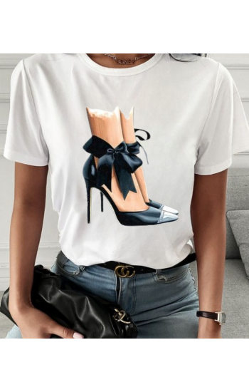 Siyah Topuklu Ayakkabı Baskılı Kadın Beyaz Tshirt Tişört…