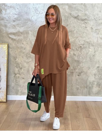 Kadın Oversize Bisiklet Yaka Asimetrik Kesim Arma Detay Ikili Takım Kahve